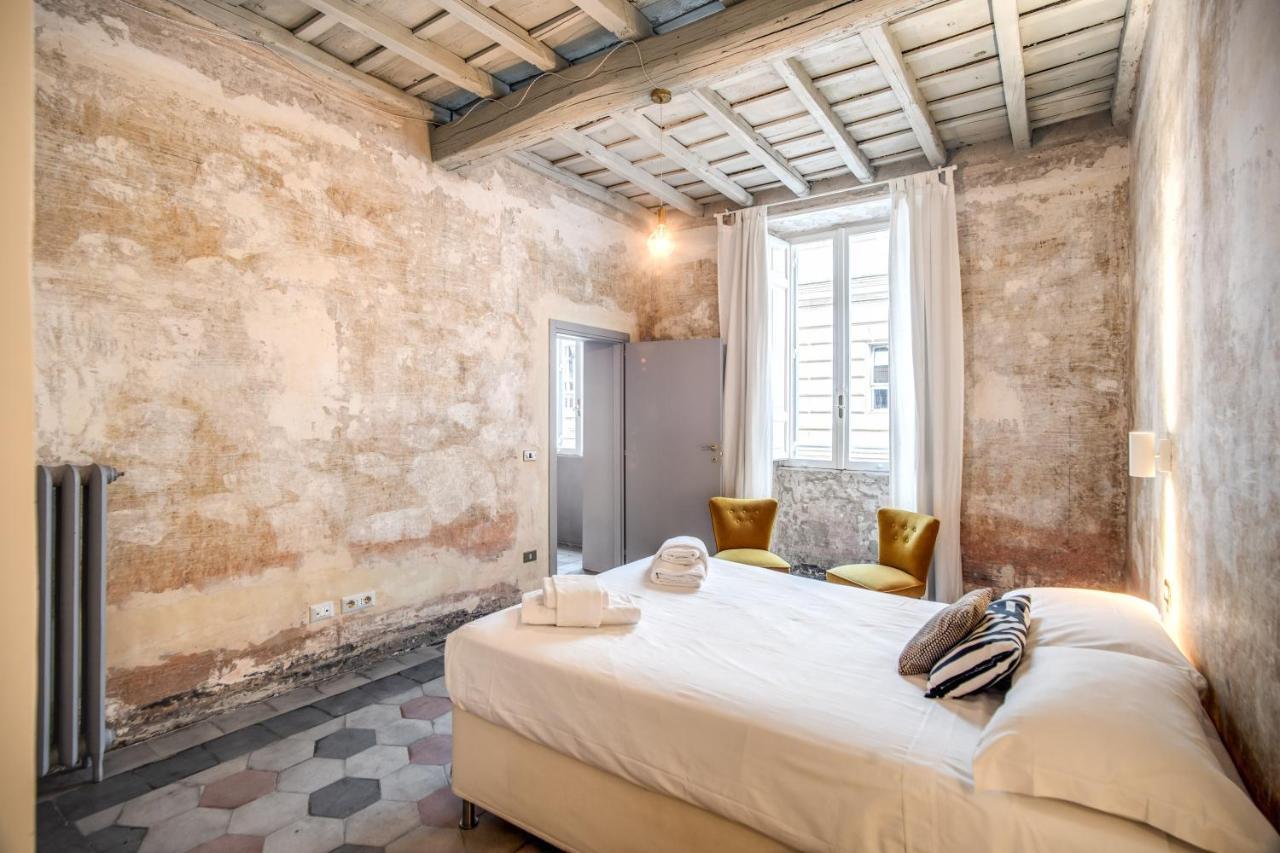 Stylish And Spacious Apartment Next To The Colosseum Roma Exterior foto